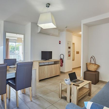 Residence Odalys Le Lotus Blanc Ле-Баркарес Екстер'єр фото